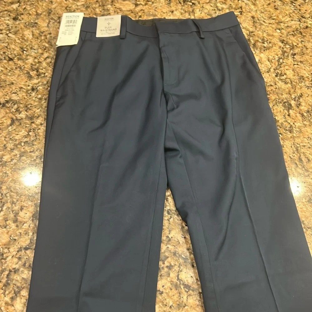Reaction Kenneth Cole 30W X 32L navy skinny fit flex waistband solid dobby pant - Picture 1 of 7